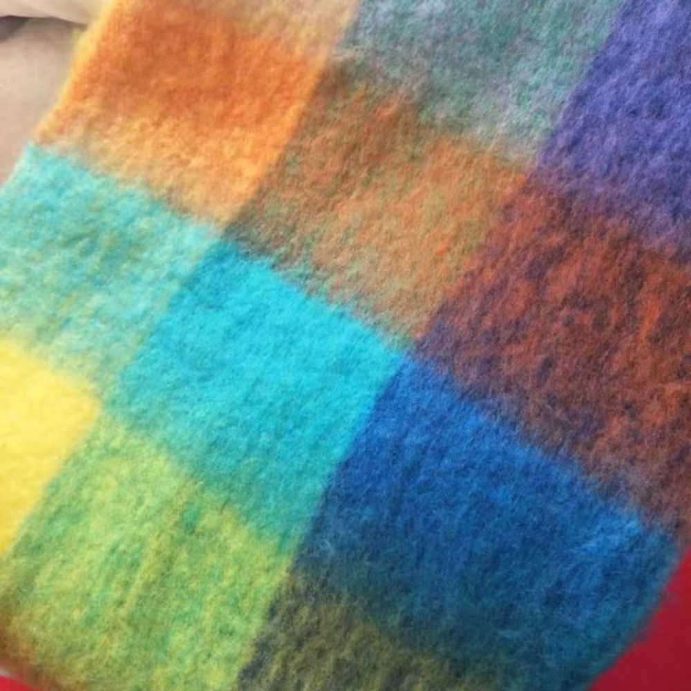 Acne Studios MOHAIR CHECKED SCARF - Picture 2 of 5